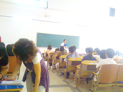 网络助学新模式现场咨询会在天津举行1