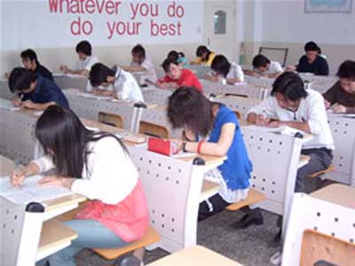 新疆首次开考中国物流职业经理资格证书考试2
